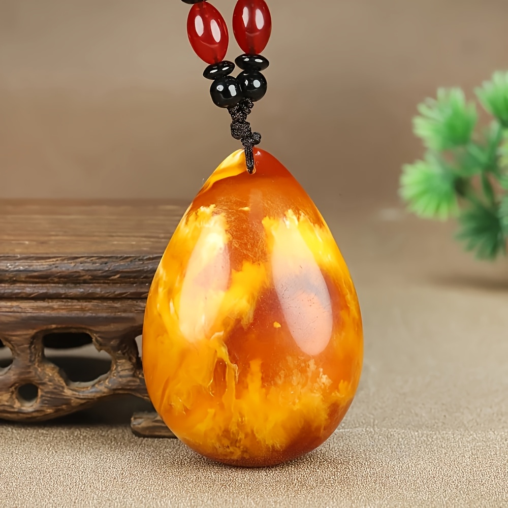 New Second-Generation Chicken Yellow Aged Honey Wax Teardrop Pendant